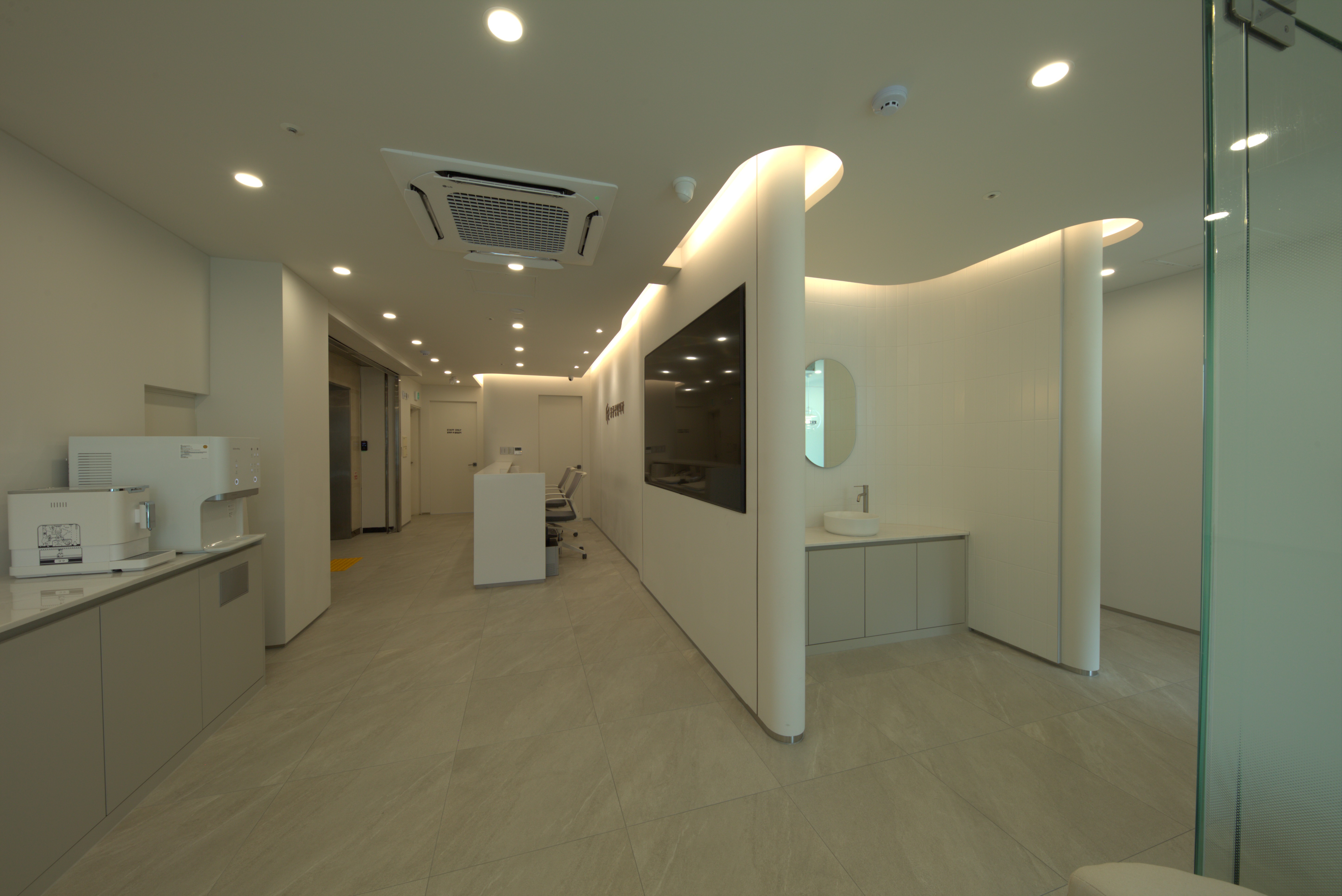 2F9B9709.jpg